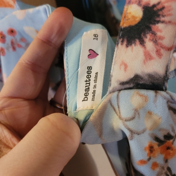 Dress size 16 - Picture 3 of 3